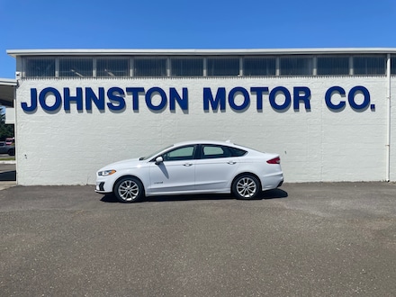 2019 Ford Fusion Hybrid SE Sedan