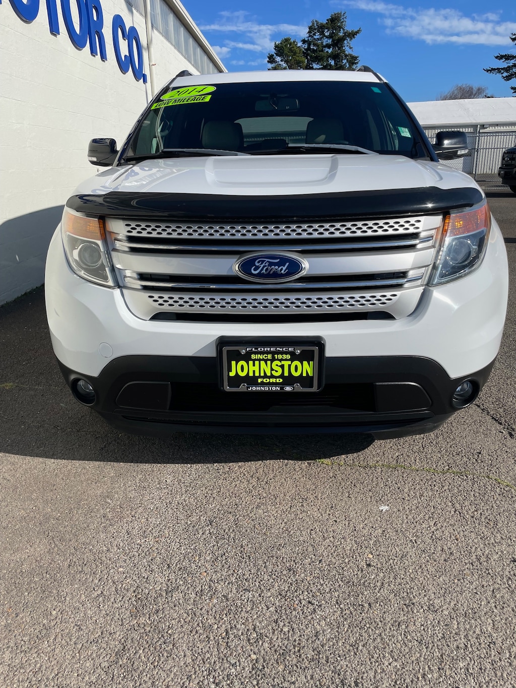 2014 Ford Explorer XLT photo 4