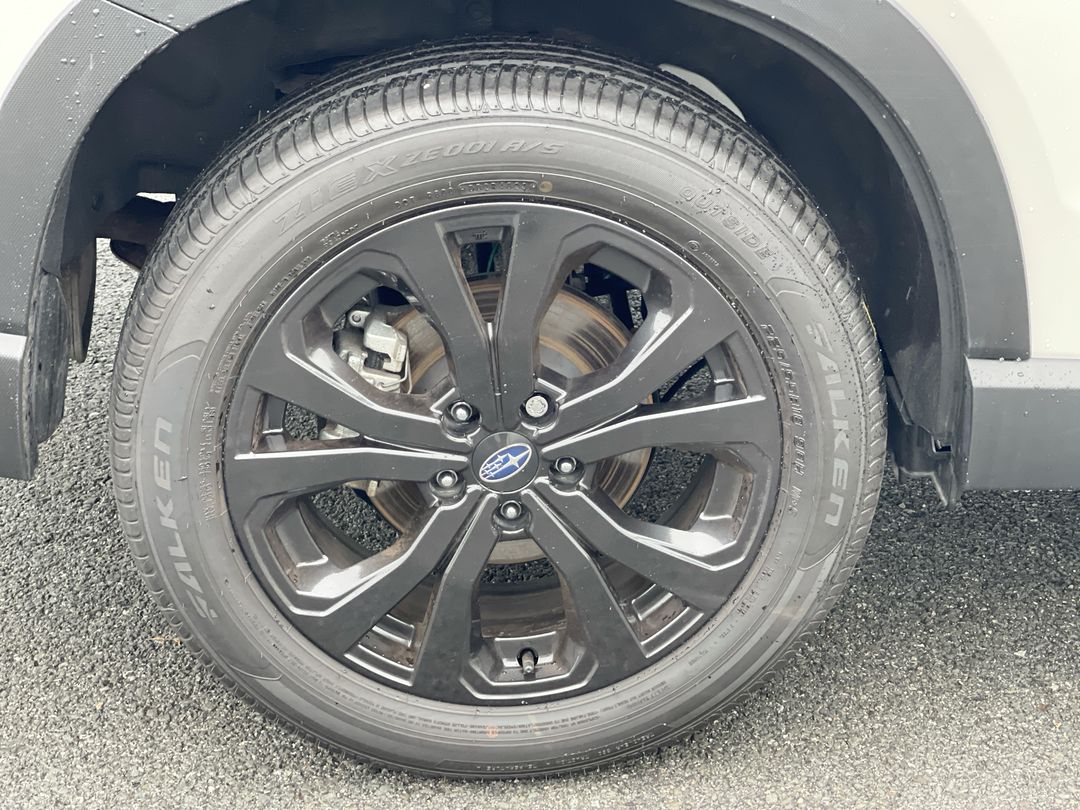 2024 Subaru Forester Sport - Photo 16