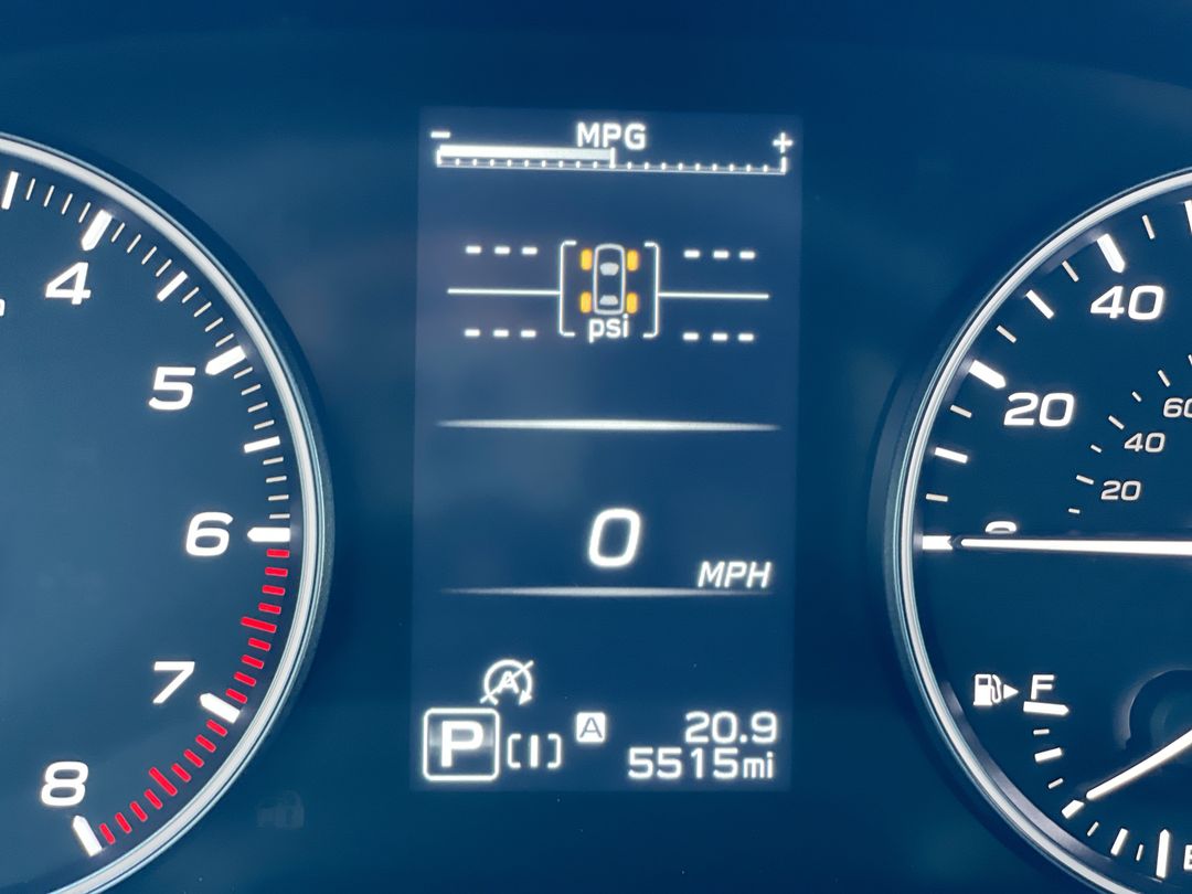 2025 Subaru Forester Premium Base photo 3