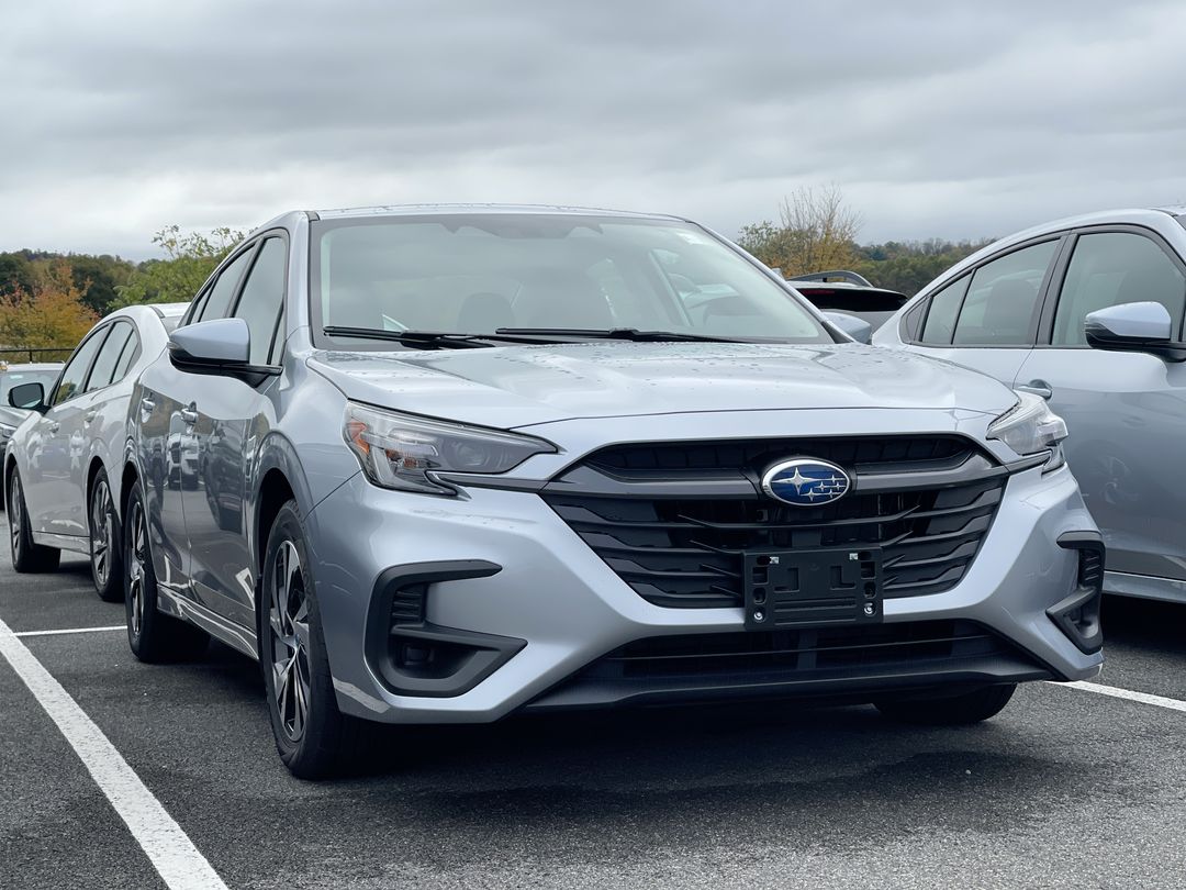 2025 Subaru Legacy Premium's photo
