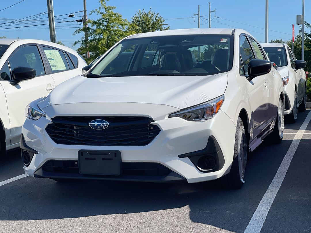 2025 Subaru Impreza Base photo 2