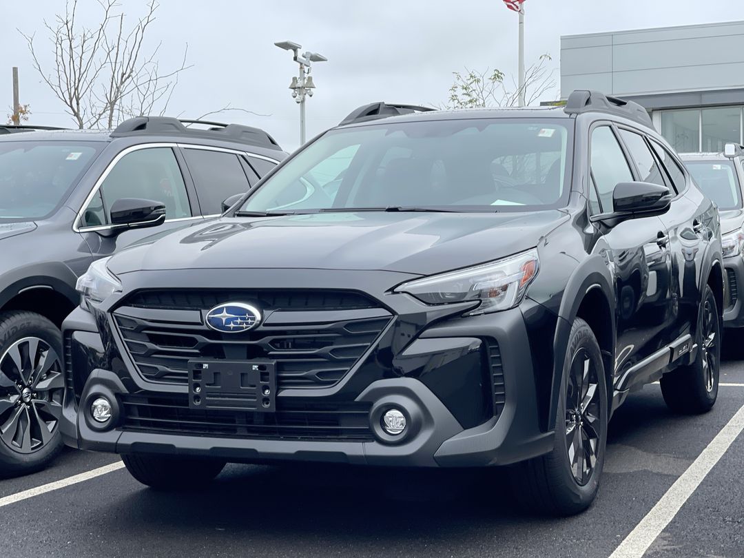 2025 Subaru Outback Onyx Edition photo 4
