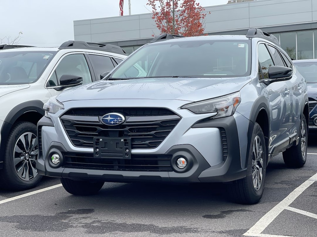 New 2025 Subaru Outback Premium SUV