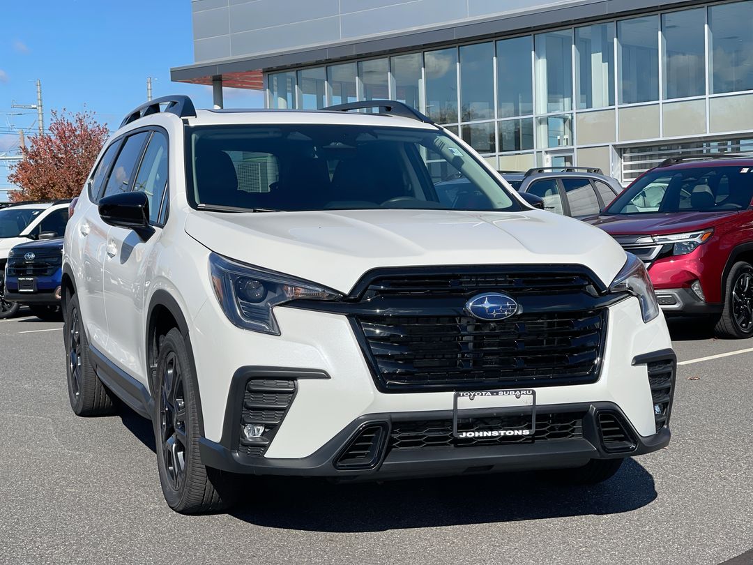 2025 Subaru Ascent Onyx Edition-Touring's photo