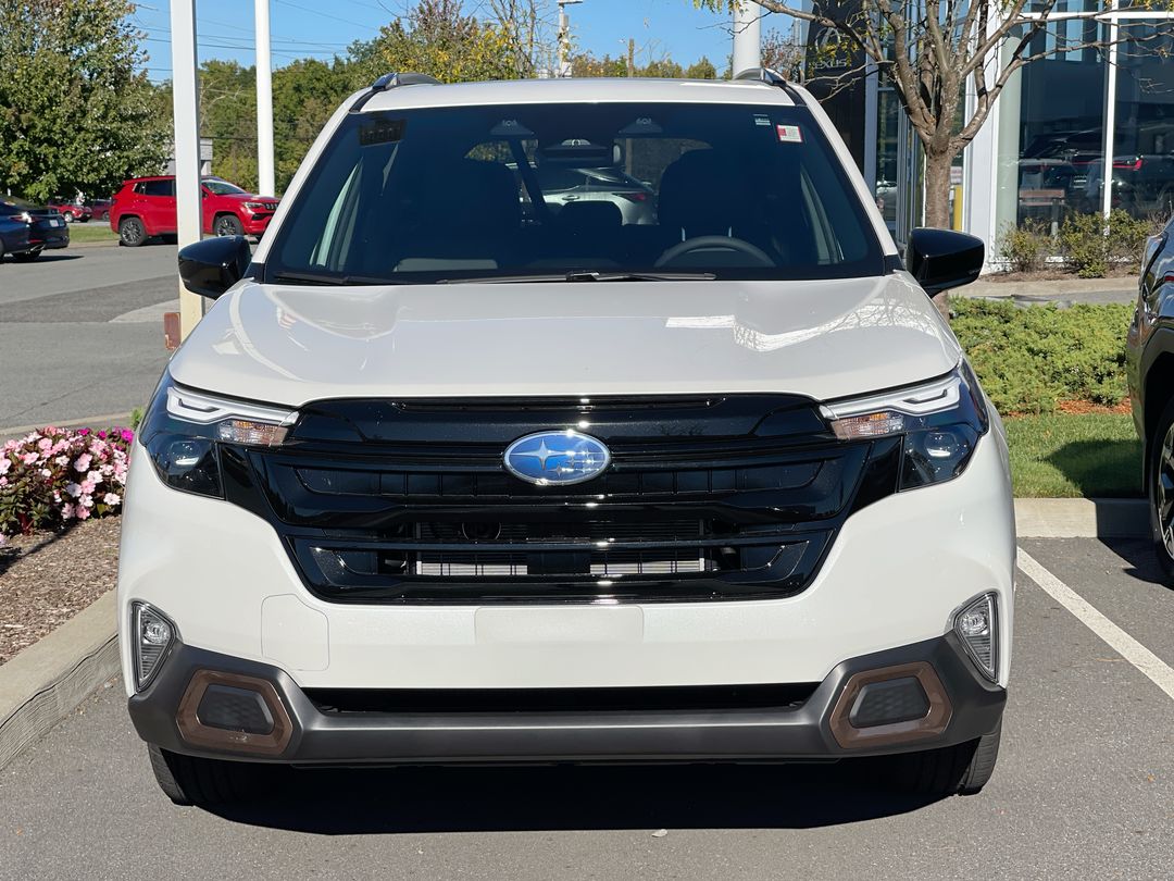 2025 Subaru Forester Sport photo 3