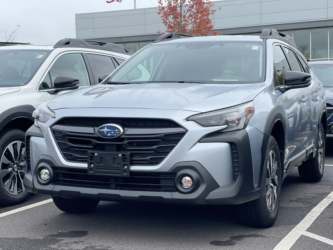 2025 Subaru Outback Premium photo 2