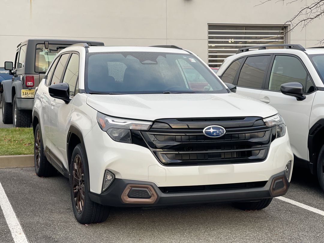 2025 Subaru Forester Sport's photo