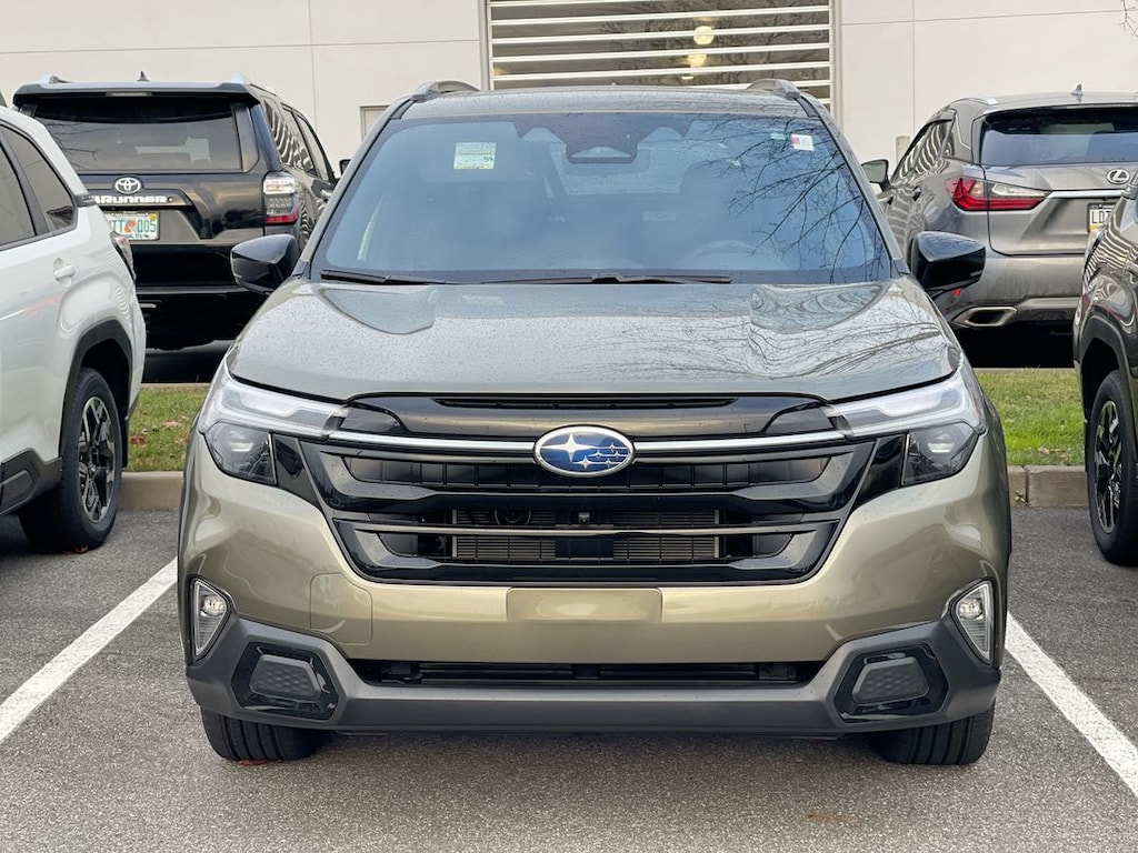 New 2025 Subaru Forester Touring Hybrid SUV