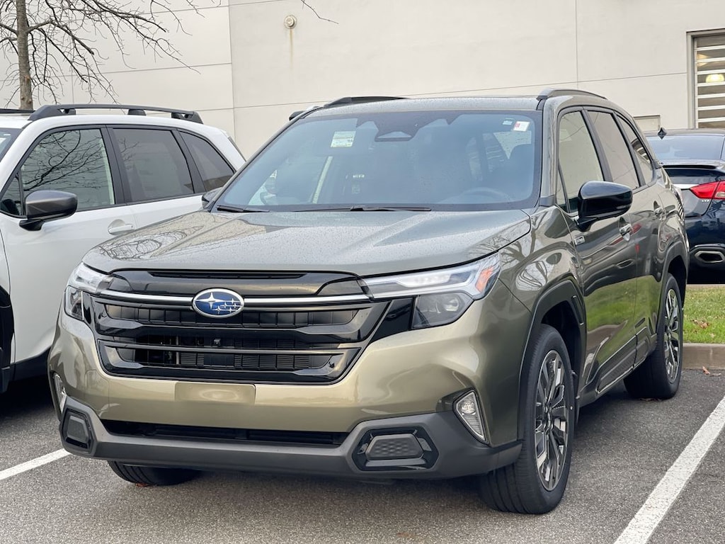 New 2025 Subaru Forester Touring Hybrid SUV