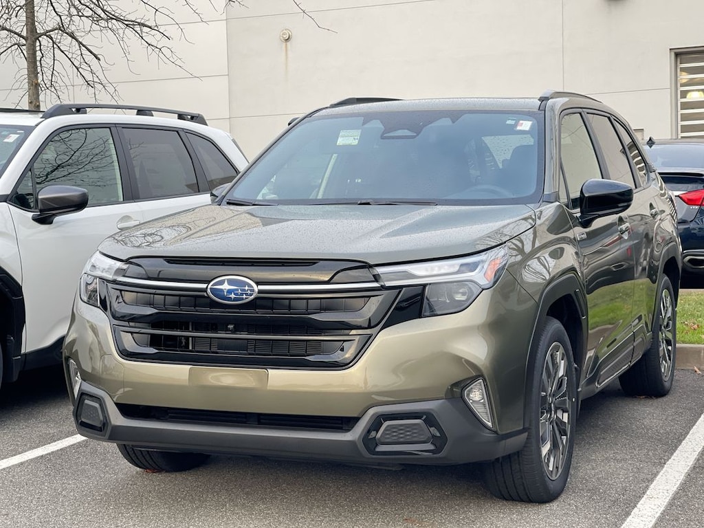 New 2025 Subaru Forester Touring Hybrid SUV
