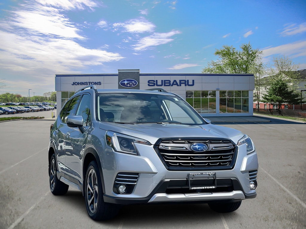 2024 Subaru Forester Touring's photo