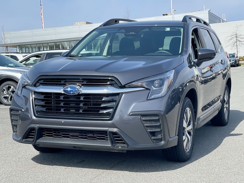 Used 2025 Subaru Ascent Premium 7-Passenger SUV