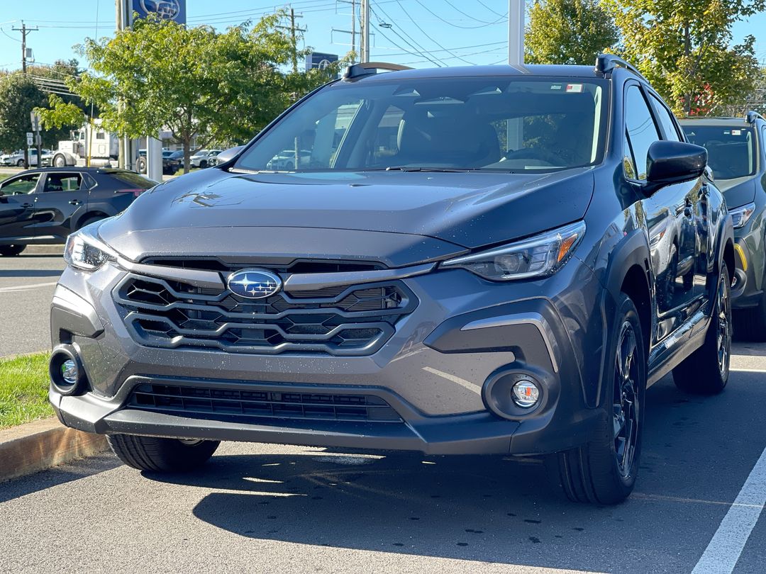 2025 Subaru Crosstrek Limited photo 2