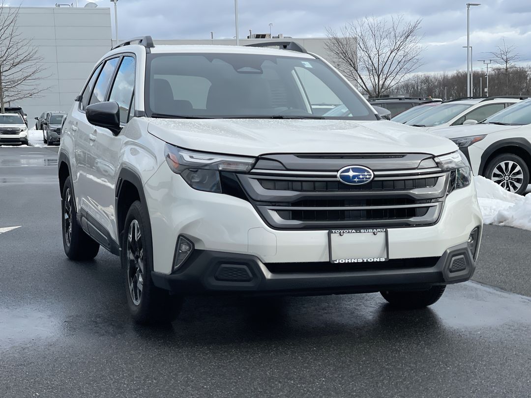 2025 Subaru Forester Premium's photo