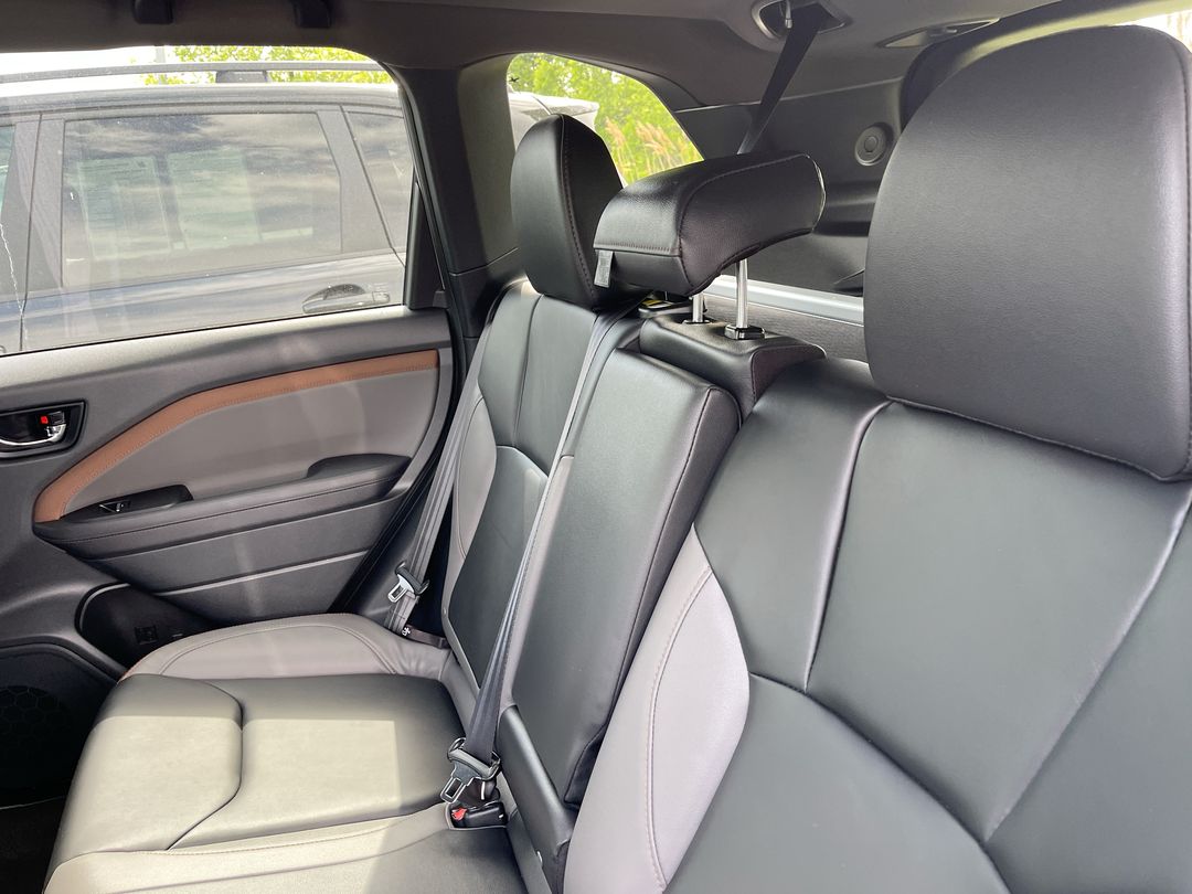 2025 Subaru Forester Sport - Photo 6