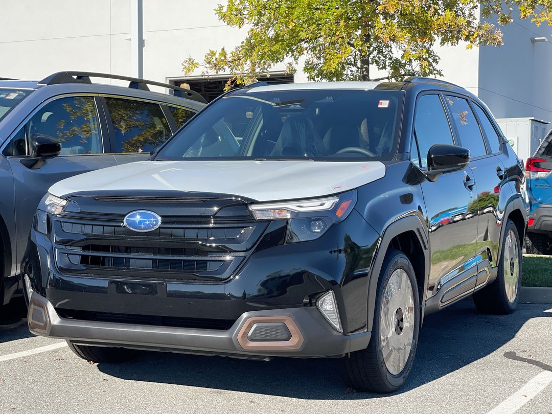 2025 Subaru Forester Sport photo 2