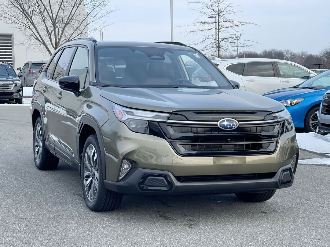 2025 Subaru Forester Touring's photo