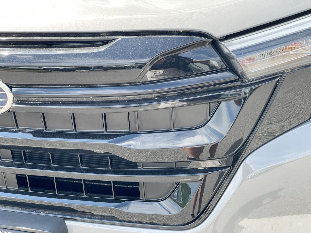 2025 Subaru Forester Sport - Photo 17