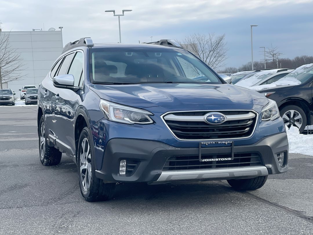 2022 Subaru Outback Touring's photo