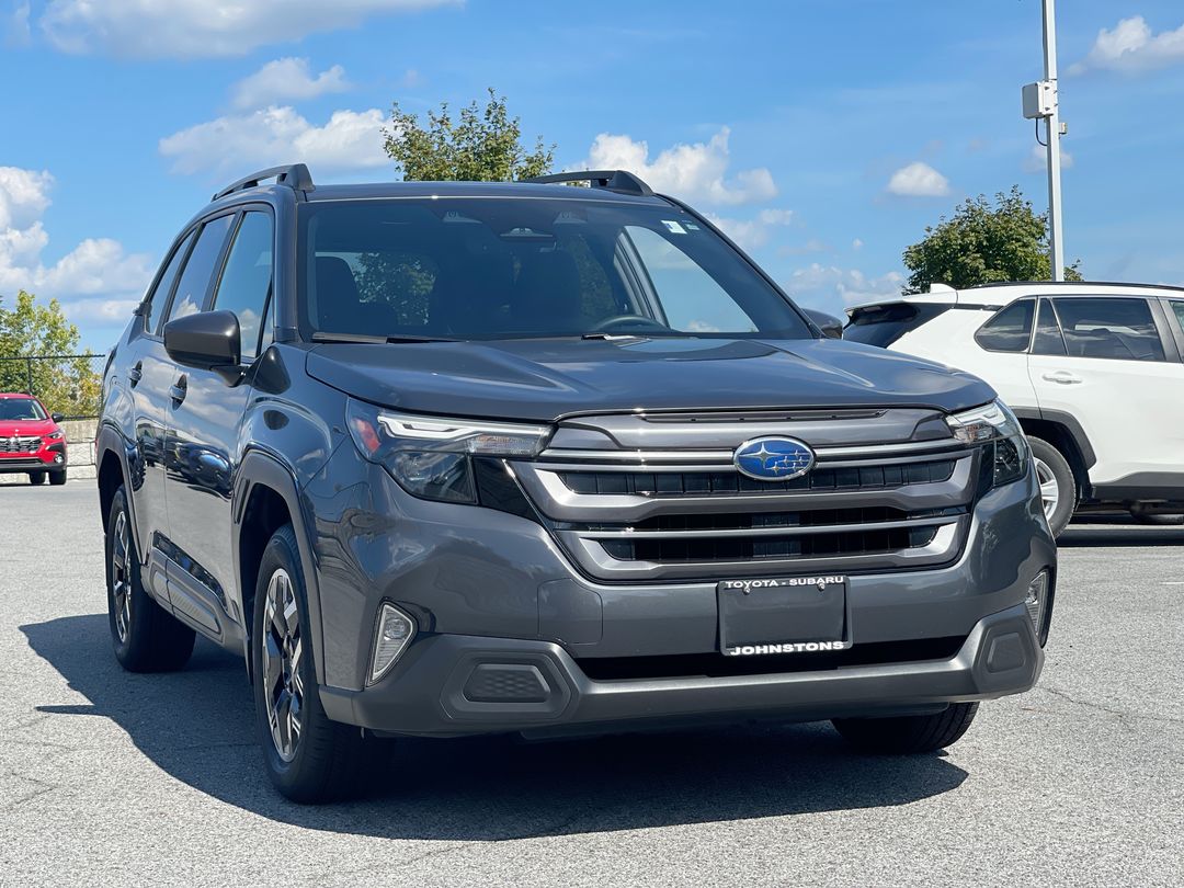 2025 Subaru Forester Premium's photo