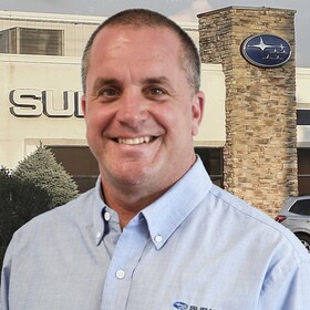 Staff member Steve Jardine from ID_1992e2d10b3f