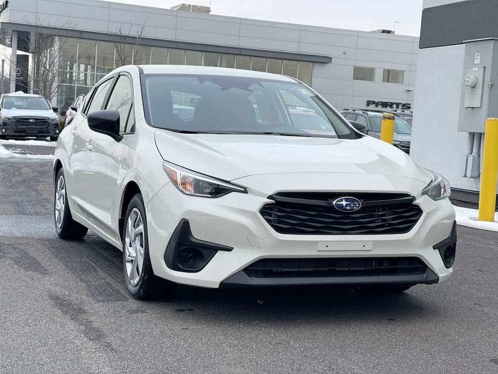 New 2025 Subaru Impreza Base 5-Door