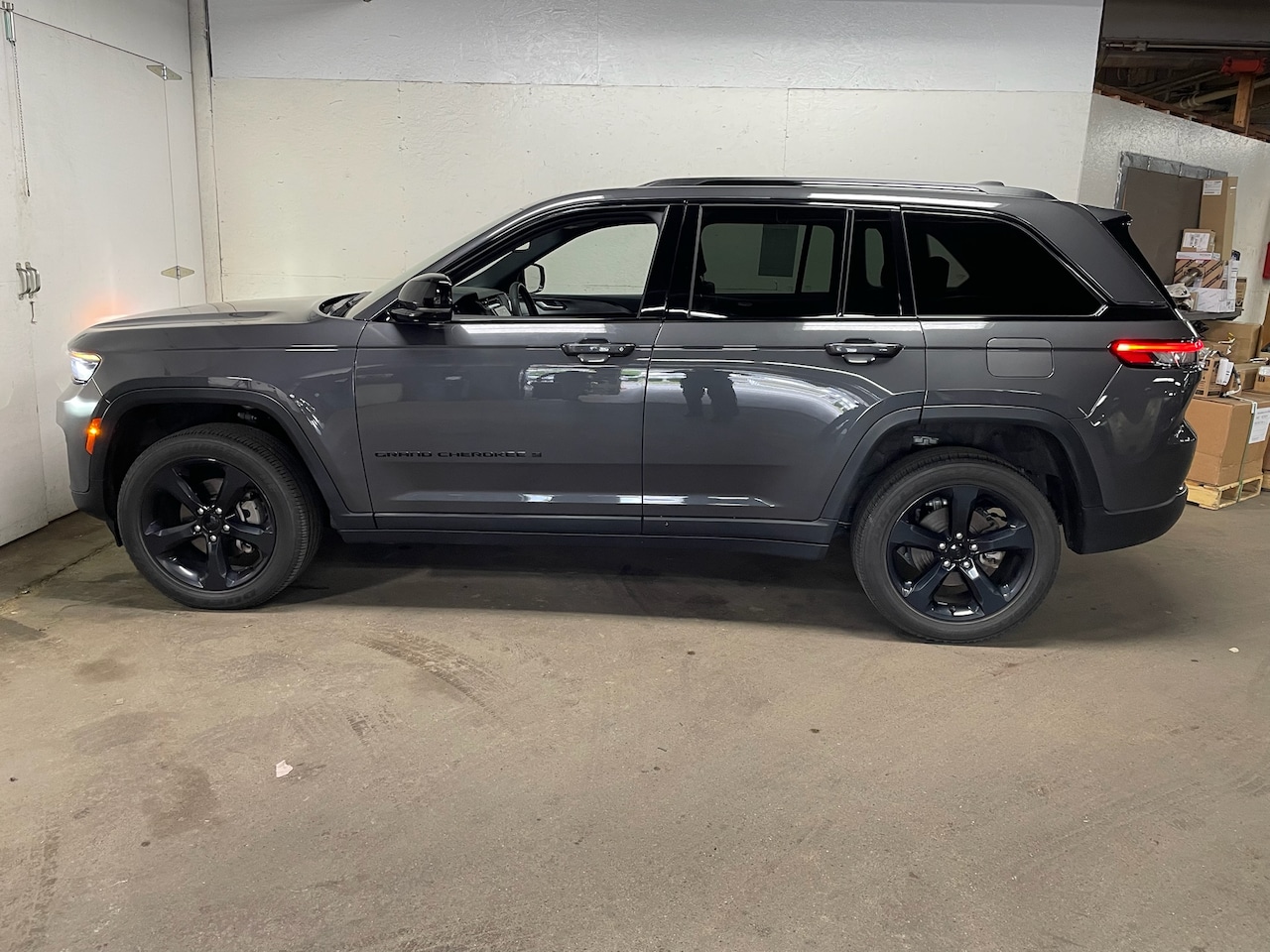 2023 Jeep Grand Cherokee Altitude - Photo 6