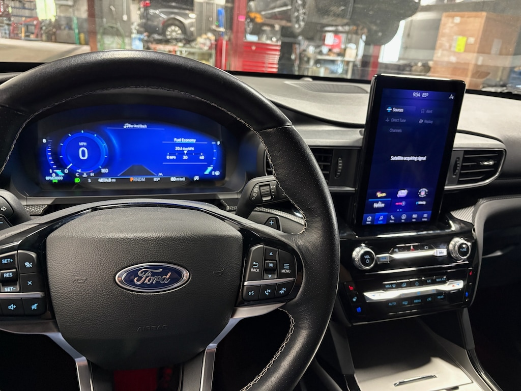 Used 2023 Ford Explorer ST SUV