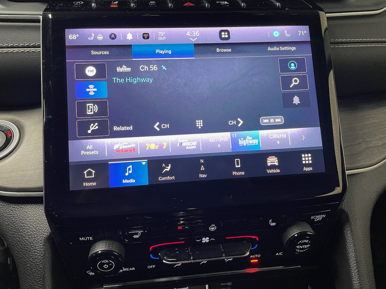 2023 Jeep Grand Cherokee Limited - Photo 18