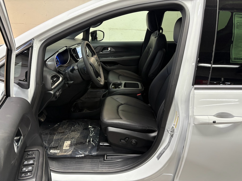 New 2026 Chrysler Voyager LX Cargo Van