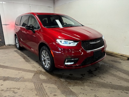 2026 Chrysler Pacifica SELECT AWD Passenger Van