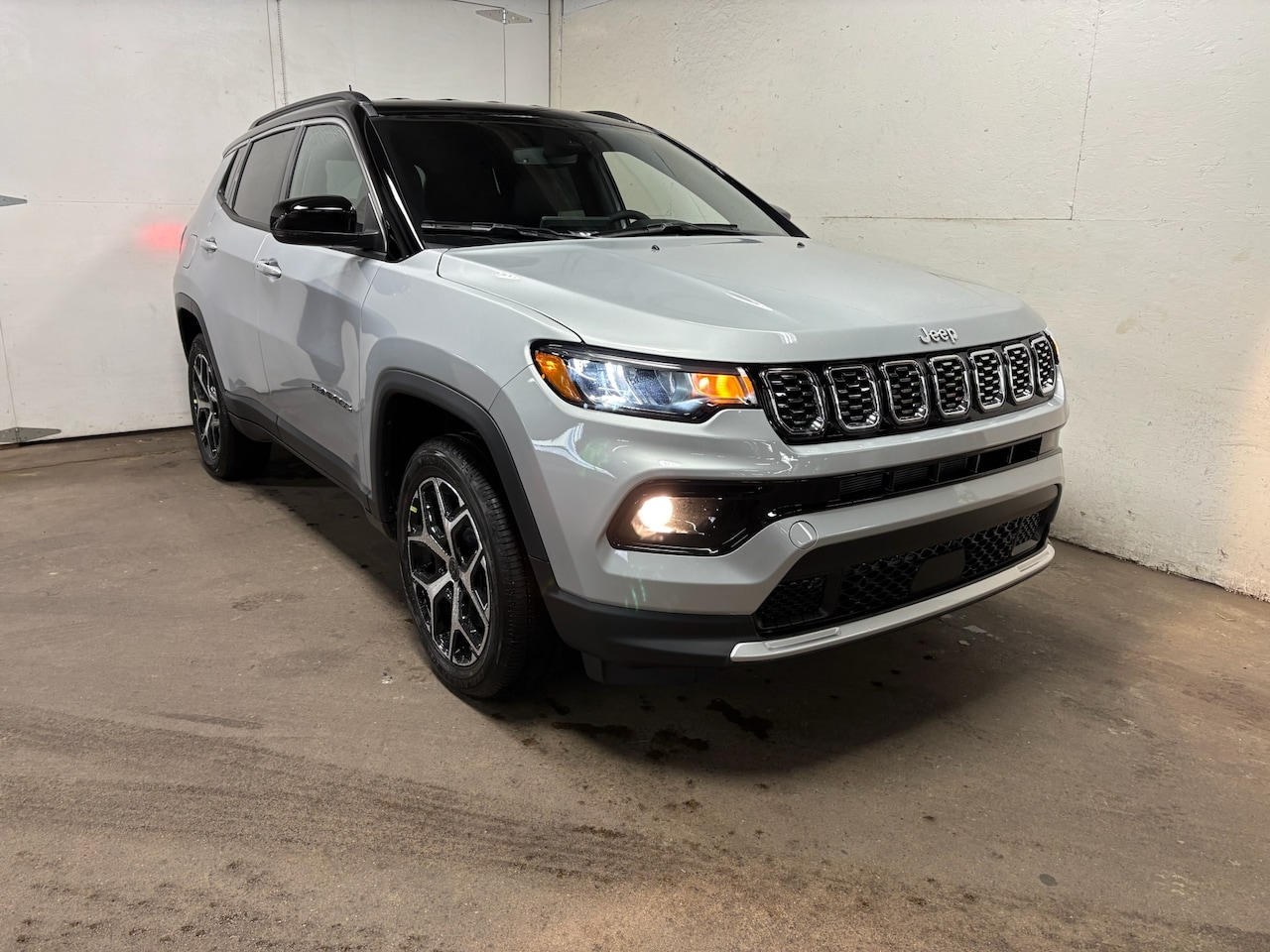 2026 Jeep Compass Limited's photo