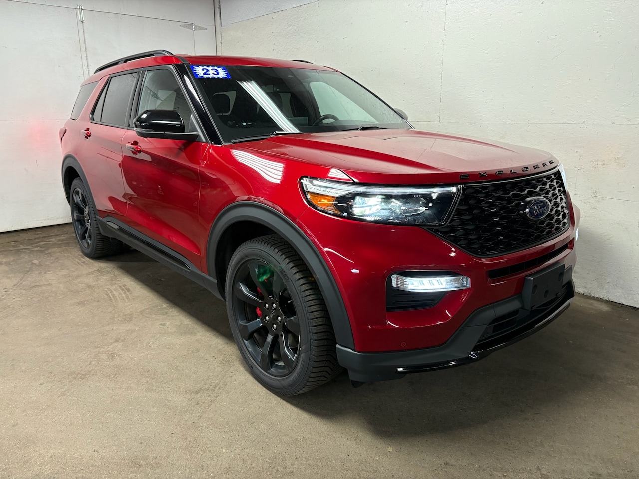 2023 Ford Explorer ST 4WD's photo