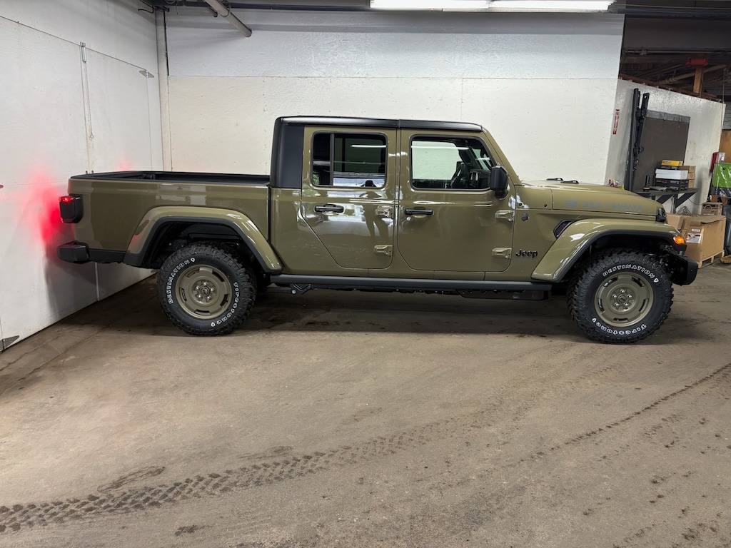 New 2026 Jeep Gladiator WILLYS '41 4X4 Pickup