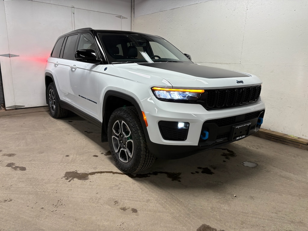 Used 2023 Jeep Grand Cherokee Trailhawk 4xe SUV