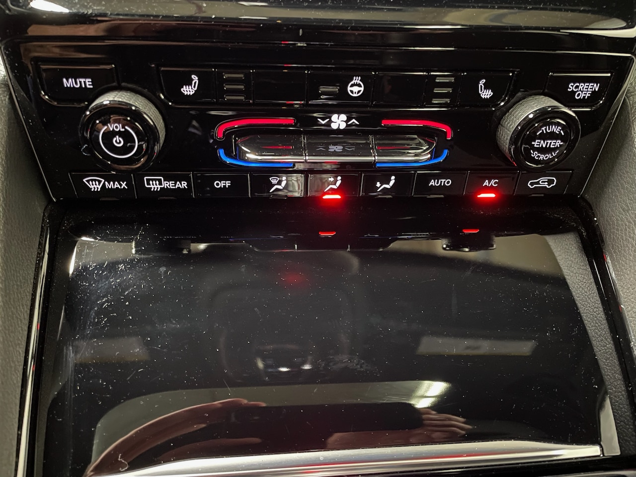 2023 Jeep Grand Cherokee Altitude - Photo 19