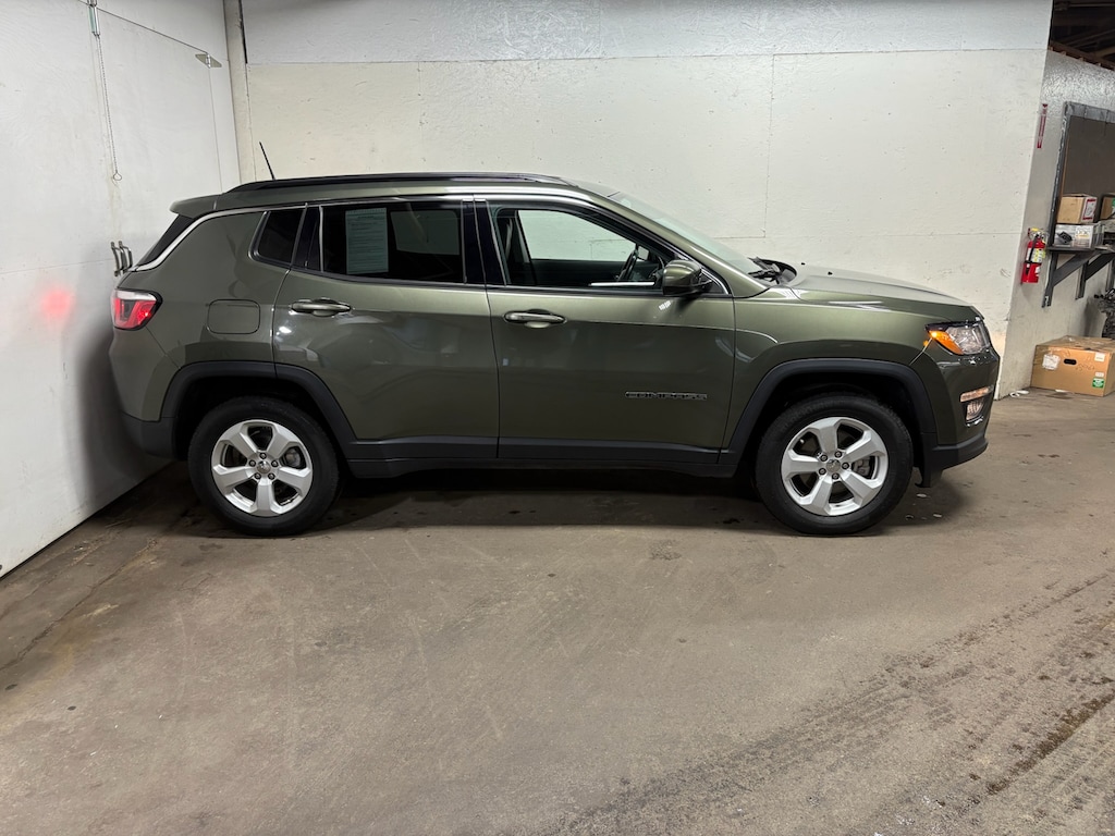 Used 2019 Jeep Compass Latitude SUV