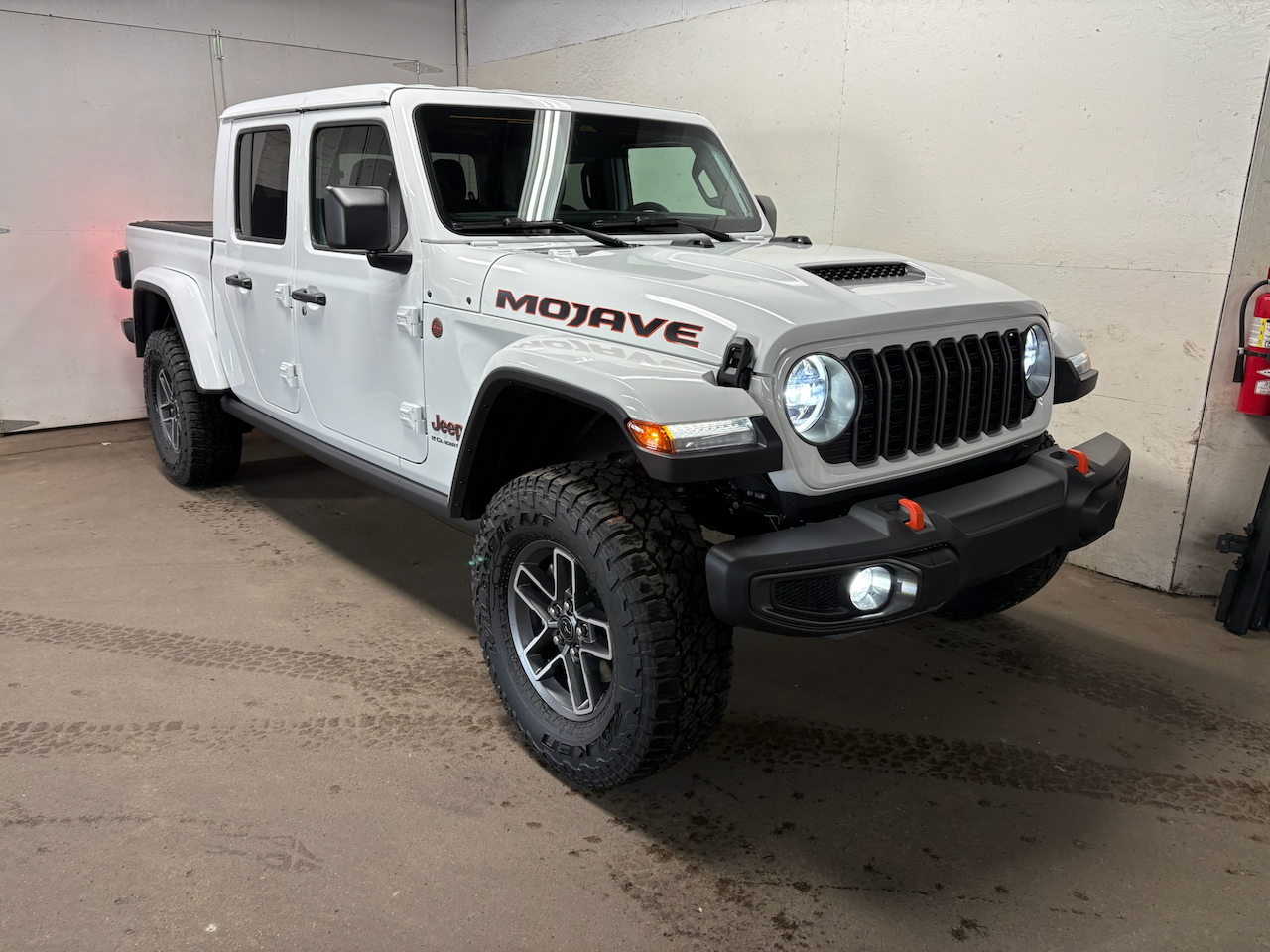 2026 Jeep Gladiator MOJAVE 4X4 Pickup