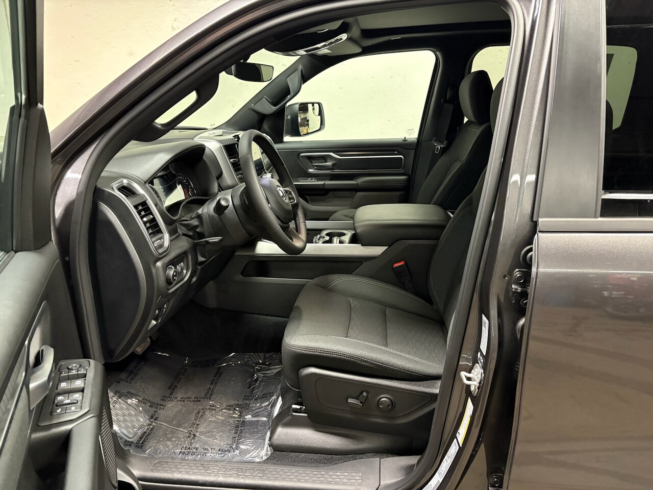 2026 Ram 1500 Big Horn photo 3