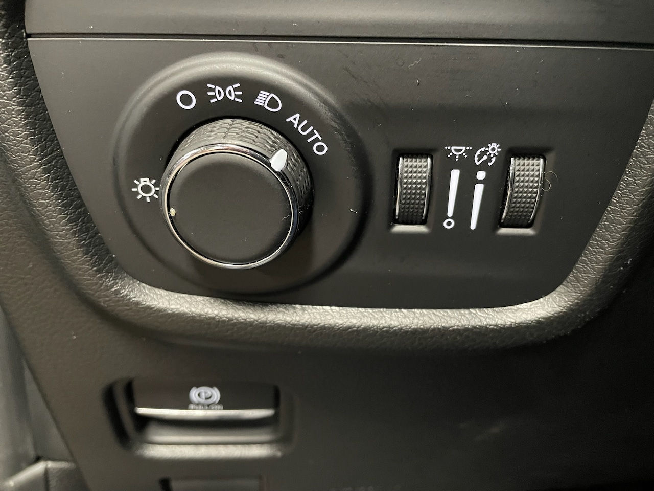2023 Jeep Grand Cherokee Altitude - Photo 16