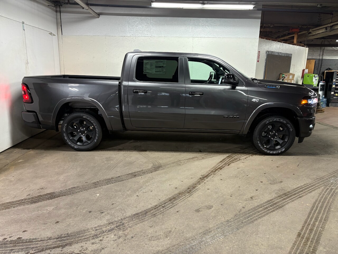 2026 Ram 1500 Big Horn photo 4