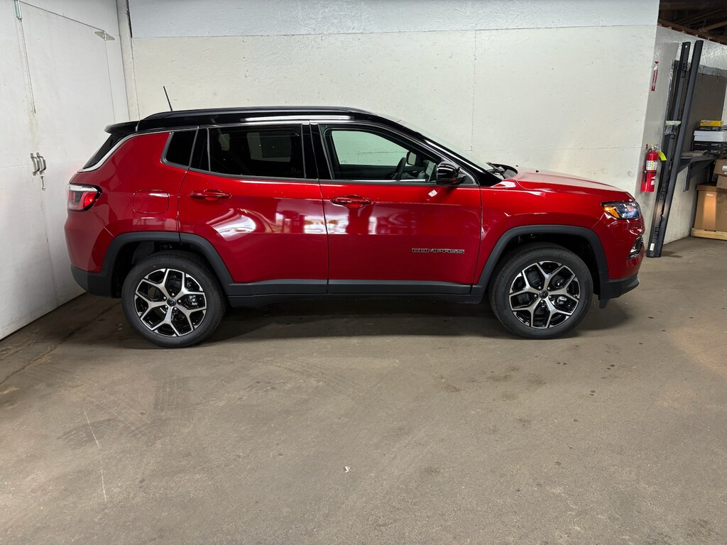 New 2026 Jeep Compass LIMITED 4X4 Sport Utility