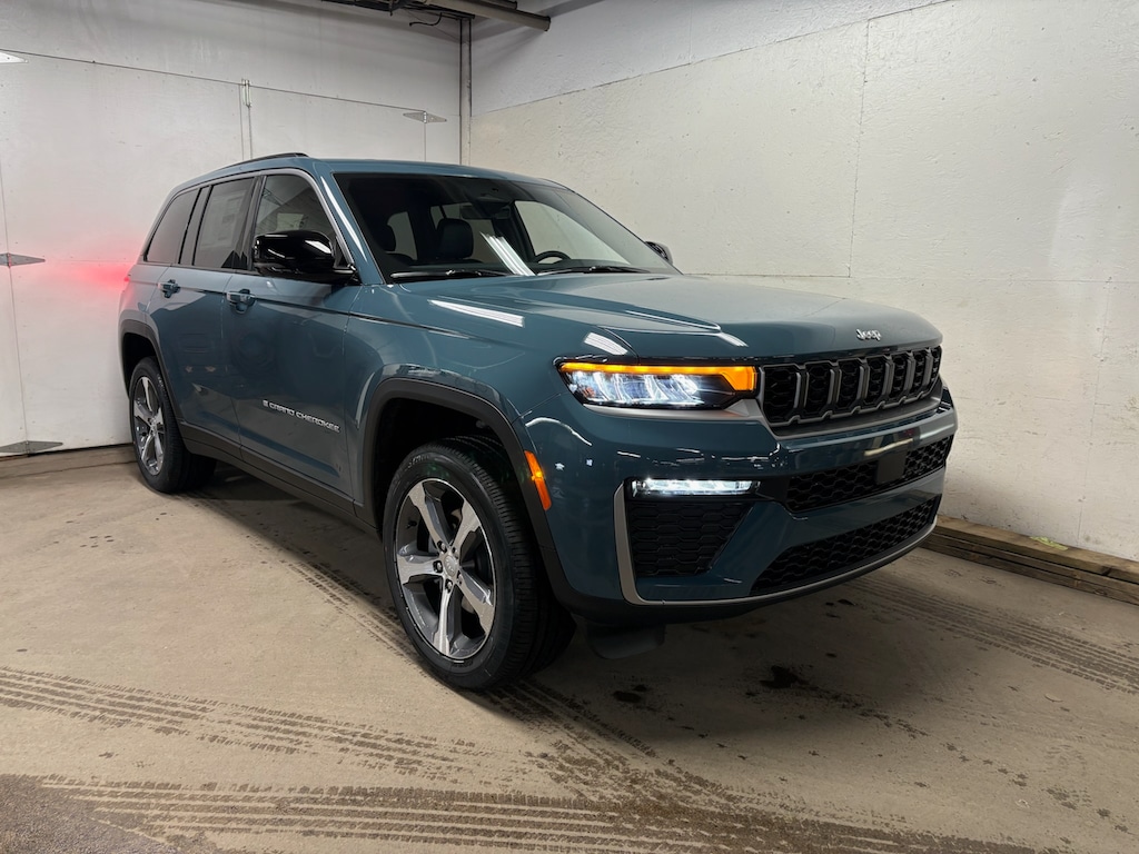 New 2026 Jeep Grand Cherokee LIMITED 4X4 Sport Utility