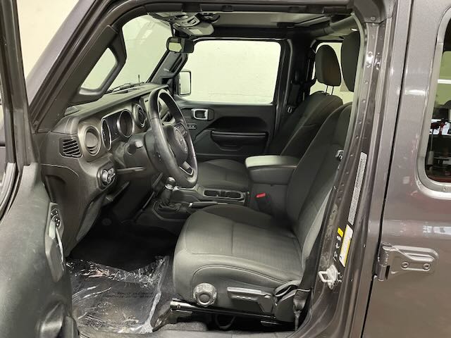 2020 Jeep Wrangler Unlimited Willys photo 3