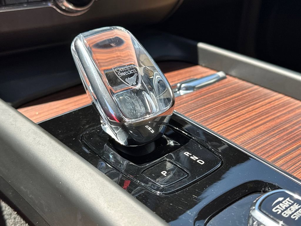2024 Volvo XC60 Ultimate - Photo 32