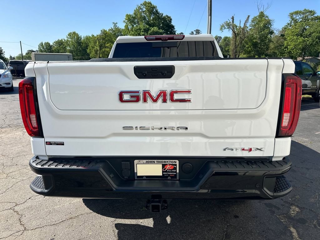 2025 GMC Sierra 1500 AT4X - Photo 7