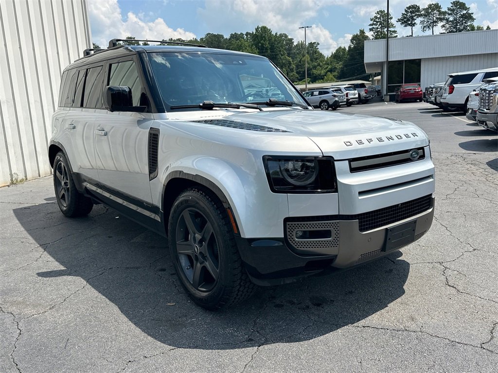 2021 Land Rover Defender X-Dynamic SE photo 4