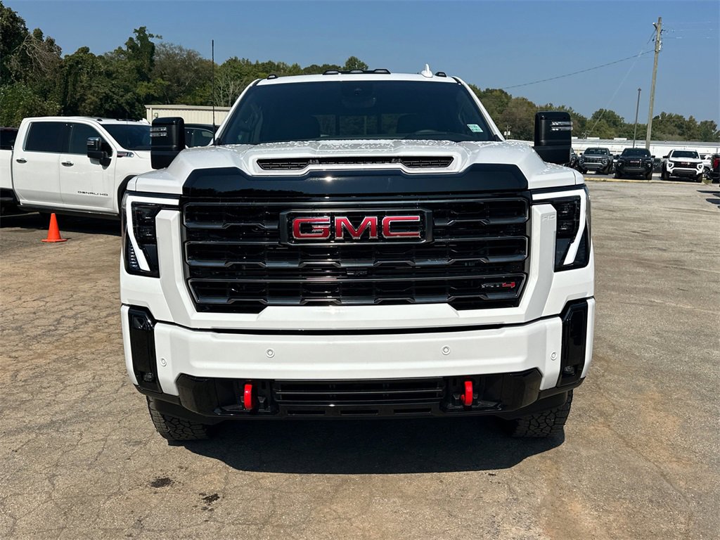 2025 Gmc Sierra 2500 HD AT4 photo 3