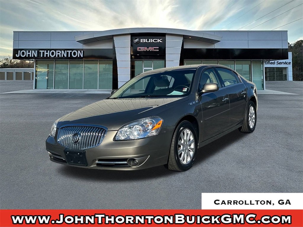 2010 Buick Lucerne CX's photo